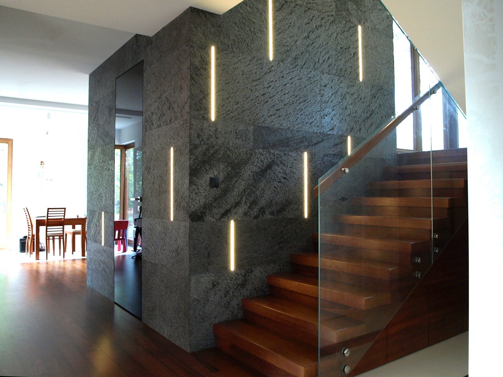 Elastīgā akmens plāksne BERG, 280x122cm - Image 15