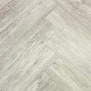 VINILA GRĪDAS SEGUMS SKUJIŅA (HERRINGBONE) - Linnen oak 2215H 6,55 x 128 x 640 mm 33. klase