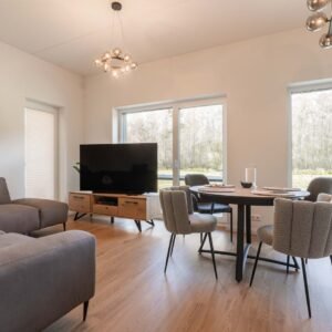 Alternative view of VINILA GRĪDAS SEGUMS - Classic oak 2007W / 5,5 x 230 x 1220 mm 33.klase