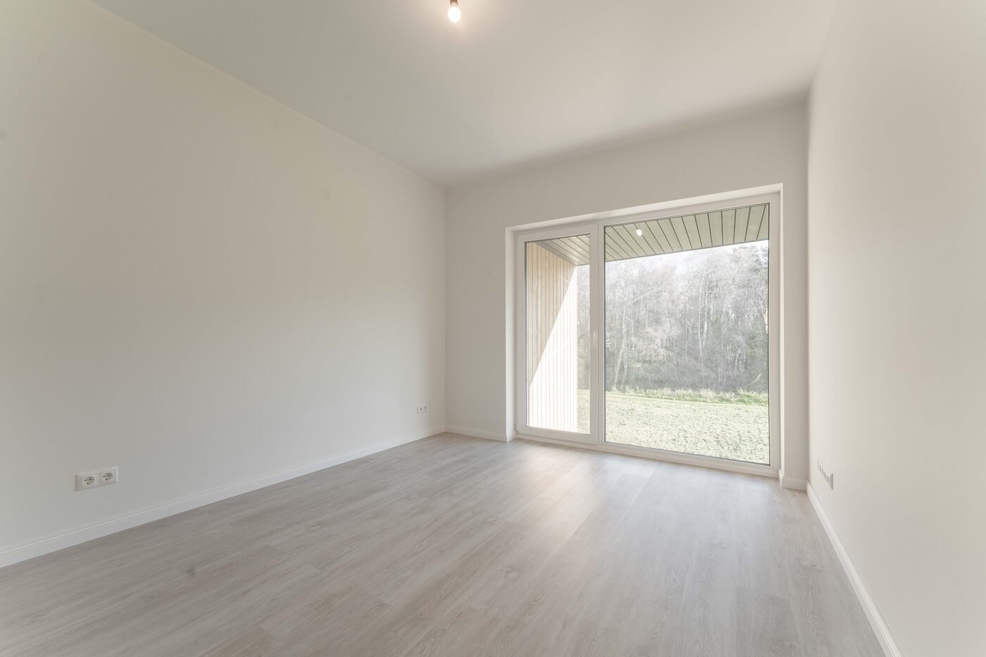 VINILA GRĪDAS SEGUMS - Linnen Oak 2215 / 5 x 184 x 1220 mm 33.klase - Image 2